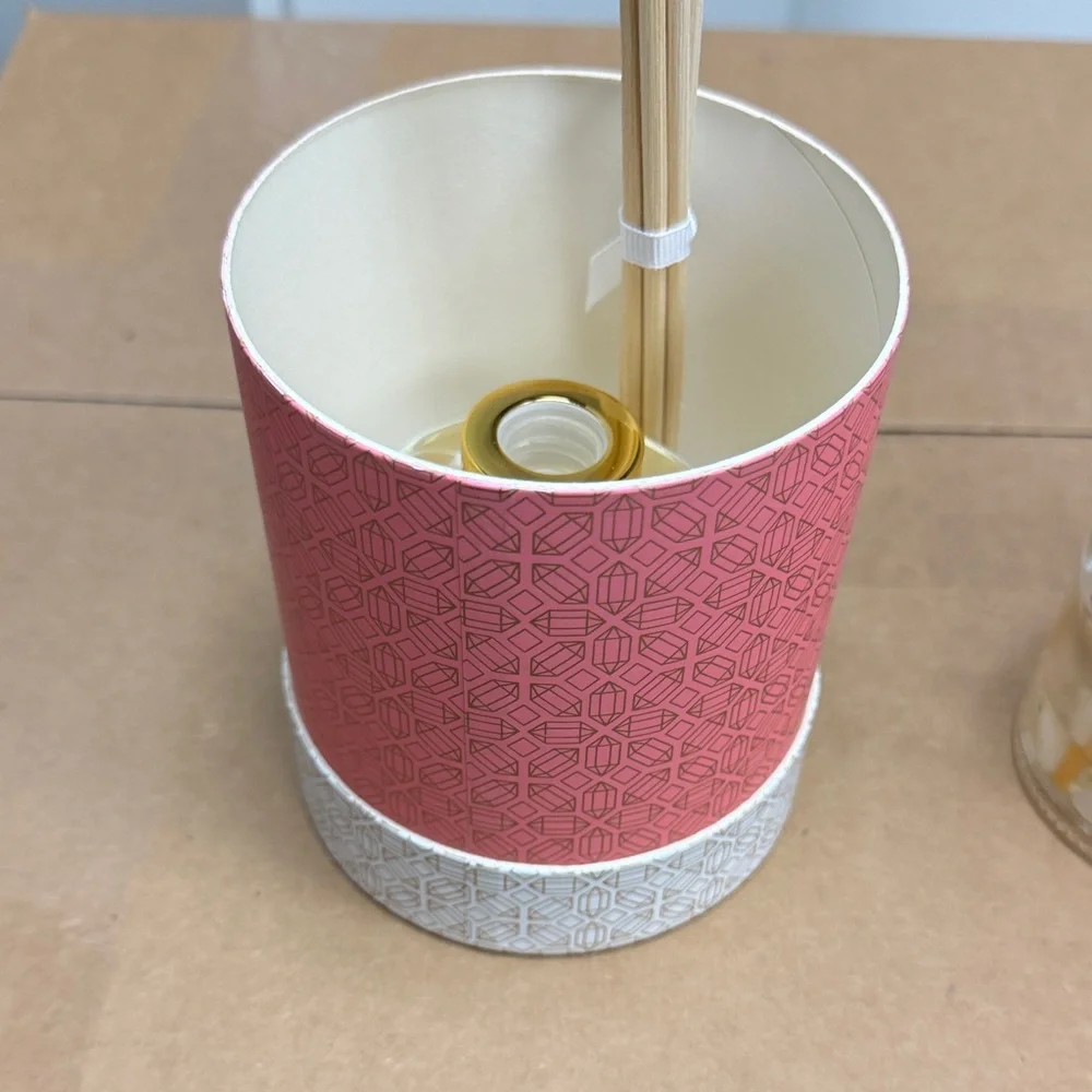Sleep Reed Diffuser - Pink and Gold - Picture 3 of 3